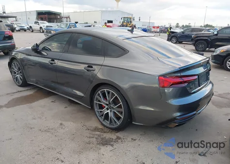 2025 Audi A5 Sportback Premium Plus 45 Tfsi S Line Quattro S Tronic z USA, uszkodzony, nr VIN WAUFACF55SA016233